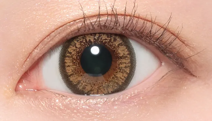 ナチュラルブラウン