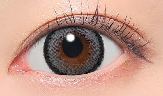 キャンディーマジック ワンデー メログレー着用画像