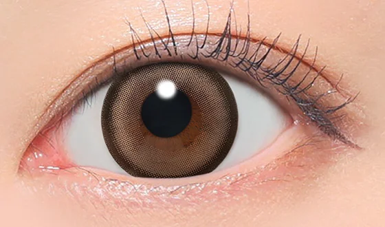 キャンディーマジック ワンデー メルティハニー着用画像